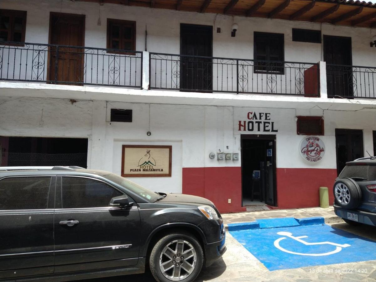 Hotel Plaza Мазамитла Экстерьер фото